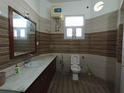 Bathroom Image of 1250 Sq.ft 4 BHK Builder Floor for rent in Greater Kailash Jammu for Rs. 28999