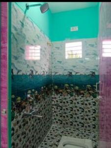 Bathroom Image of 600 Sq.ft 2 BHK Independent House for rent in Medavakkam Chennai for Rs. 16000