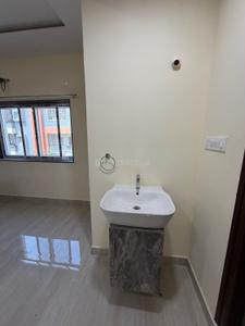 Image of 1215 Sq.ft 2 BHK Apartment / Flat for rent in Kondapur, Hyderabad for Rs. 40000