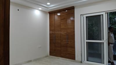 Bedroom Image of 1440 Sq.ft 3 BHK Builder Floor for sale in Sarvdharm RWA, Mukherjee Nagar New Delhi for Rs. 20000000