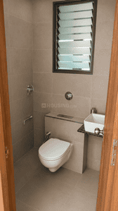 Bathroom Image of 1575 Sq.ft 3 BHK Apartment / Flat for sale in Ratnamani Trident Elanzza, Vaishno Devi Circle Ahmedabad for Rs. 8350000