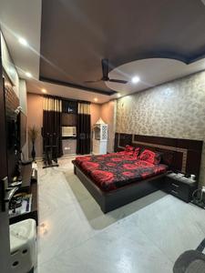Bedroom Image of 2000 Sq.ft 3 BHK Builder Floor for sale in New Rajinder Nagar New Delhi for Rs. 23000000