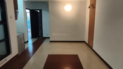 Living Room Image of 1000 Sq.ft 2 BHK Apartment / Flat for rent in Supertech Icon, Indirapuram Ghaziabad for Rs. 23000