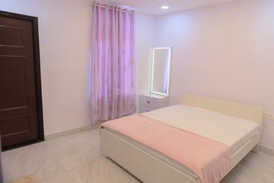 Bedroom Image of 2080 Sq.ft 3 BHK Apartment / Flat for rent in Aditya Empress Towers, Shaikpet Hyderabad for Rs. 76000