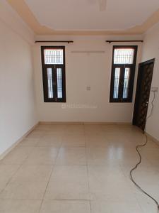 Bedroom Image of 1800 Sq.ft 3 BHK Builder Floor for rent in Sector 122 Noida for Rs. 27000