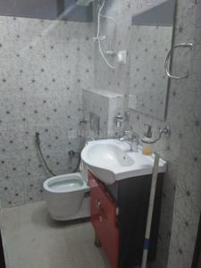 Image of 1500 Sq.ft 3 BHK Apartment / Flat for rent in Metroview Apartment, Sector 13 Dwarka, New Delhi for Rs. 55000