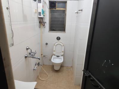 Image of 985 Sq.ft 2 BHK Apartment / Flat for rent in Dahisar West, Mumbai for Rs. 50000