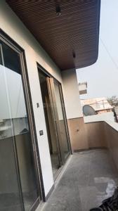 Balcony Image of 1450 Sq.ft 3 BHK Builder Floor for sale in Safdarjung Enclave New Delhi for Rs. 65500000