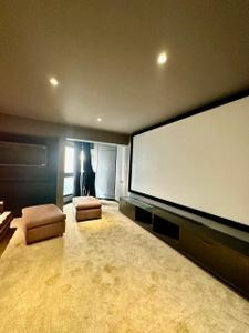 Bedroom Image of 6000 Sq.ft 4 BHK Duplex for sale in Juhu Mumbai for Rs. 420000000