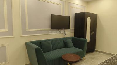 Bedroom Image of 500 Sq.ft 1 RK Builder Floor for rent in Lajpat Nagar New Delhi for Rs. 20000