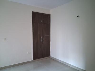 Bedroom Image of 1150 Sq.ft 2.5 BHK Apartment / Flat for rent in Supertech Cape Town by Supertech Limited, Sector 74 Noida for Rs. 27000