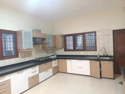 Kitchen Image of 4000 Sq.ft 4 BHK Apartment / Flat for rent in RMV Extension Stage 2 Bengaluru for Rs. 275000