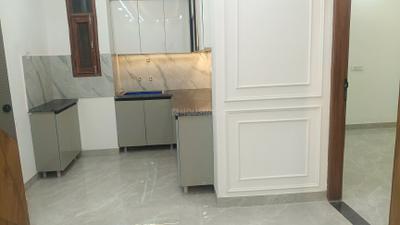 Kitchen Image of 950 Sq.ft 2 BHK Apartment / Flat for sale in Sector 110 Noida for Rs. 3400000