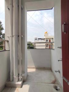 Balcony Image of 600 Sq.ft 1 BHK Apartment / Flat for rent in Halasuru Bengaluru for Rs. 32000