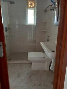 Bathroom Image of 2500 Sq.ft 3 BHK Independent House for rent in Sector 41 Gurgaon for Rs. 49000