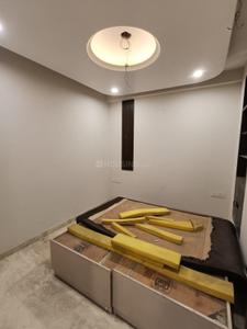 Bedroom Image of 2000 Sq.ft 4 BHK Builder Floor for sale in Laxmi Nagar New Delhi for Rs. 23000000