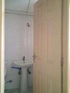 Bedroom One Image of 1150 Sq.ft 2.5 BHK Apartment / Flat for rent in Supertech Cape Town, Sector 74 Noida for Rs. 29000