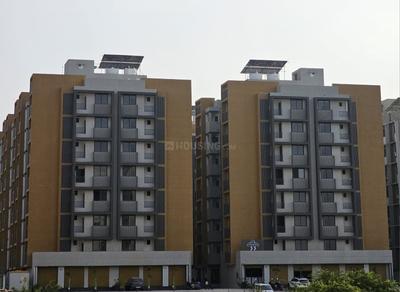 Image of 1260 Sq.ft 2 BHK Apartment / Flat for sale in Harmain 33, Sarkhej, Ahmedabad for Rs. 9000000