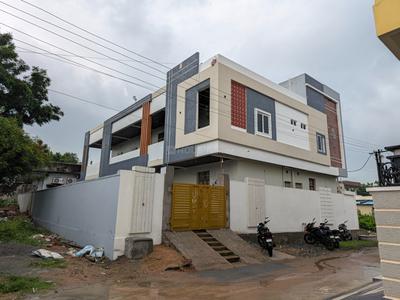 1 RK Independent Builder Floor