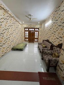Hall Image of 2000 Sq.ft 5 BHK Duplex for rent in Vrindavan Yojana Lucknow for Rs. 30000