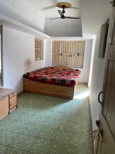 Pratiksha Apartment Bedroom 1