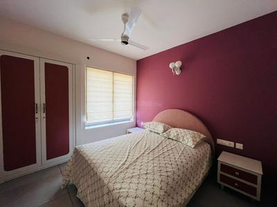 Bedroom Image of 1100 Sq.ft 2.5 BHK Apartment / Flat for rent in Pantheeramkavu Kozhikode for Rs. 40000