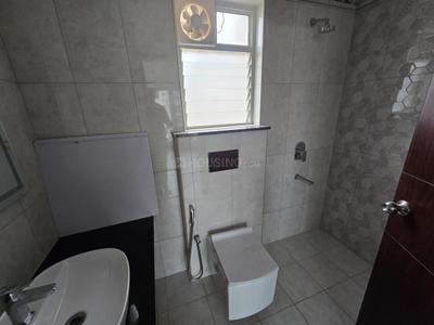 Bathroom Image of 4429 Sq.ft 4 BHK Apartment / Flat for sale in Embassy Lake Terraces, Hebbal Kempapura Bengaluru for Rs. 110725000