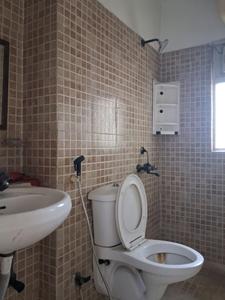 Common Bathroom Image of 1591 Sq.ft 3 BHK Apartment / Flat for sale in Paras Tierea, Sector 137 Noida for Rs. 14000000