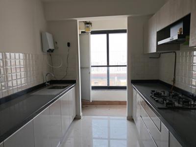 Kitchen Image of 1200 Sq.ft 3 BHK Apartment / Flat for sale in Kalpataru Magnus, Bandra East Mumbai for Rs. 62000000