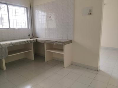 Kitchen Image of 580 Sq.ft 1 BHK Apartment / Flat for rent in Kumar Park, Gultekdi Pune for Rs. 20000