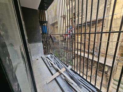Balcony Image of 1000 Sq.ft 2 BHK Builder Floor for sale in Lajpat Nagar New Delhi for Rs. 25000000