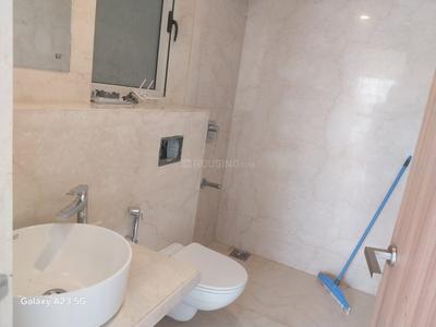 Image of 1500 Sq.ft 3 BHK Apartment / Flat for rent in Monte South, Byculla, Mumbai for Rs. 190000