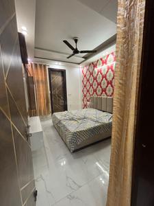 Bedroom Image of 990 Sq.ft 3 BHK Apartment / Flat for rent in Dream Home Luxury Floors, Dwarka Mor New Delhi for Rs. 27000