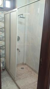 Bathroom Image of 1350 Sq.ft 3 BHK Builder Floor for sale in Janakpuri New Delhi for Rs. 25000000