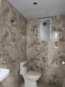 Common Bathroom Image of 1050 Sq.ft 2 BHK Apartment / Flat for sale in Aambesten Twin Celestial, Noida Extension Greater Noida for Rs. 4140040