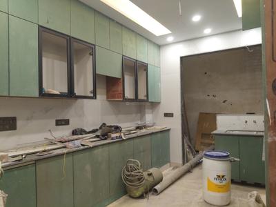Kitchen Image of 1800 Sq.ft 3 BHK Builder Floor for sale in Vikaspuri New Delhi for Rs. 33000000