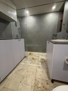 Kitchen Image of 1800 Sq.ft 3 BHK Builder Floor for rent in Kailash Colony New Delhi for Rs. 85000