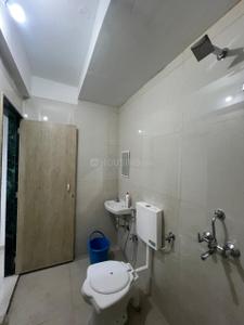 Bathroom Image of 550 Sq.ft 1 BHK Apartment / Flat for rent in Hiranandani The Walk, Hiranandani Estate Thane for Rs. 29000