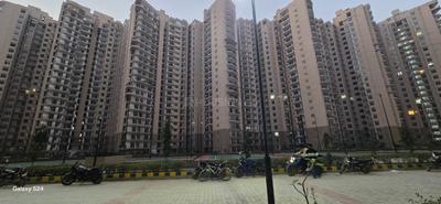 Image of 1350 Sq.ft 3 BHK Apartment / Flat for sale in Amrapali Heartbeat City IV, Sector 107, Noida for Rs. 14700000