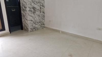 Bedroom Image of 799 Sq.ft 2 BHK Builder Floor for sale in Pochanpur Colony New Delhi for Rs. 7500000
