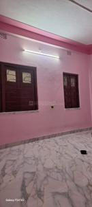Balcony Image of 600 Sq.ft 2 BHK Independent House for rent in Jadavpur Kolkata for Rs. 11000