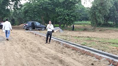 Image of 1000 Sq.ft Residential Plot / Land for sale in Gariya Gaon, Jhansi for Rs. 1200000