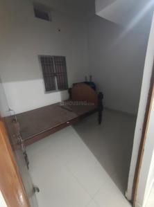 Bedroom Image of 1000 Sq.ft 3 BHK Apartment / Flat for rent in Gosaintola Ranchi for Rs. 16000