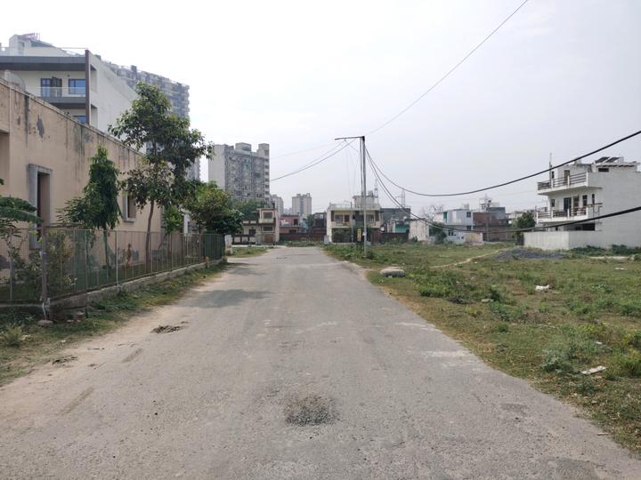 Sector 75 Main Image 1