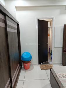 Bedroom Image of 1800 Sq.ft 3 BHK Apartment / Flat for rent in Devkunj Devkunj, Motera Ahmedabad for Rs. 40000