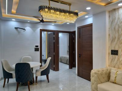 Living Room Image of 4850 Sq.ft 4 BHK Apartment / Flat for sale in Uttam Nagar New Delhi for Rs. 11000000