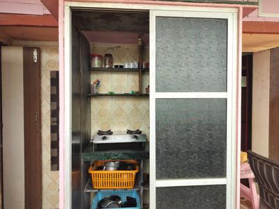 Bathroom Image of Aysha Shaikh in Andheri East, Mumbai