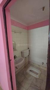 Bathroom Image of 1650 Sq.ft 3 BHK Apartment / Flat for sale in Salora Vihar, Sector 62 Noida for Rs. 17500000
