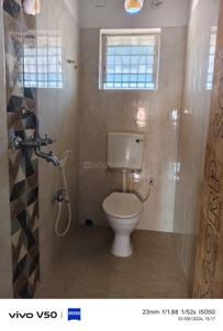 Bathroom Image of 1250 Sq.ft 3 BHK Apartment / Flat for sale in Kalikapur, EM Bypass Kolkata for Rs. 8500000
