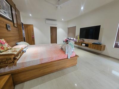 Bedroom Image of 3601 Sq.ft 5 BHK Independent House for sale in Bopal Ahmedabad for Rs. 27500000